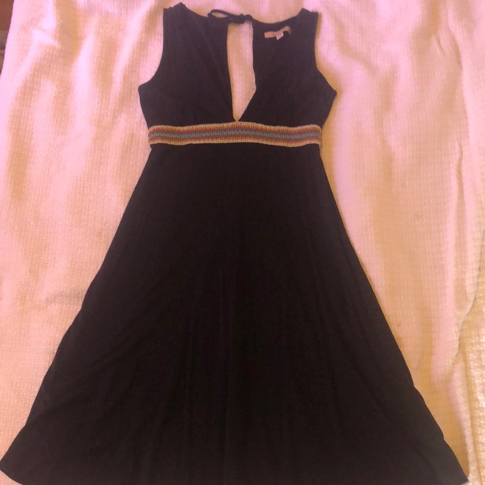 Free People dress. Size Large. Deep vee neck and back keyhole detail.